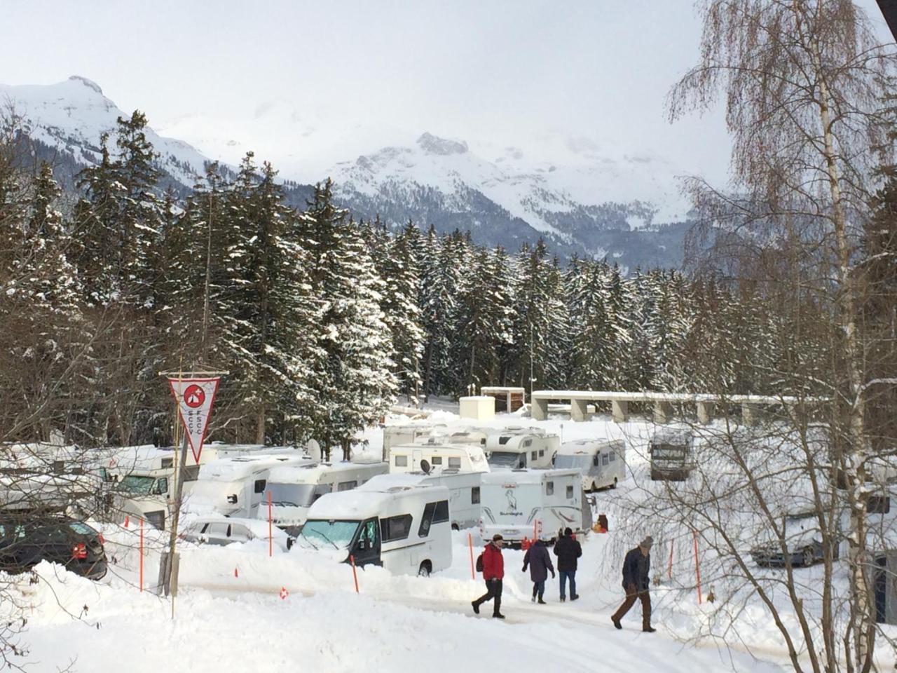 Dortoir Moubra Vandrarhem Crans-Montana Exteriör bild